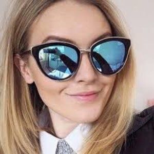 NWT QUAY Australia - Every Little Thing Sunglasses